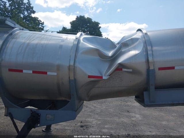 1976 BUTLER TANKER TRAILER 6