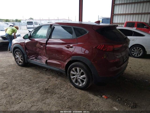 2020 HYUNDAI TUCSON SE 3