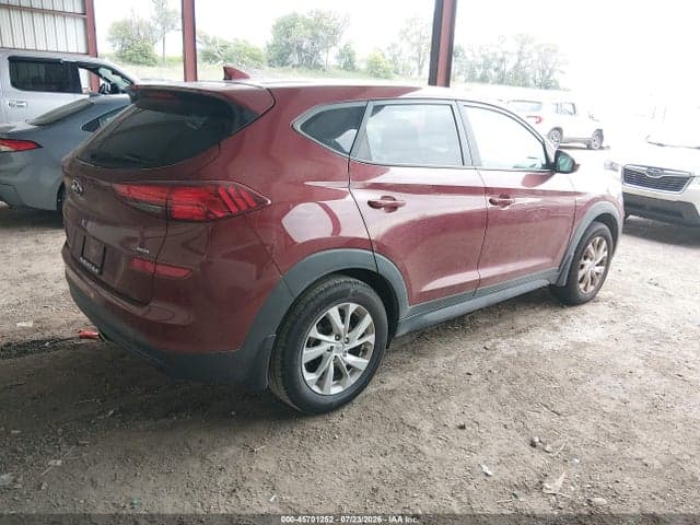2020 HYUNDAI TUCSON SE 4