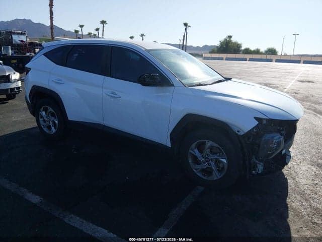 2022 HYUNDAI TUCSON SE