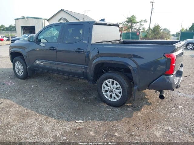 2025 TOYOTA TACOMA SR5 3