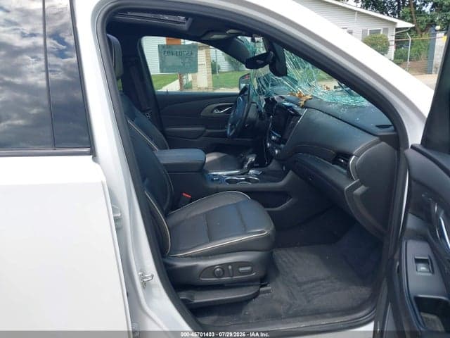 2023 CHEVROLET TRAVERSE AWD PREMIER 5