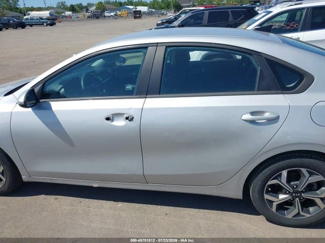 2021 KIA FORTE LXS 14