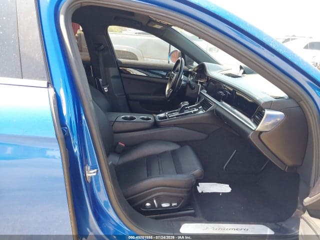 2019 PORSCHE PANAMERA 4 5