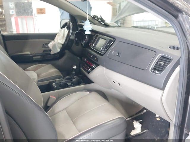 2018 KIA SEDONA EX 5