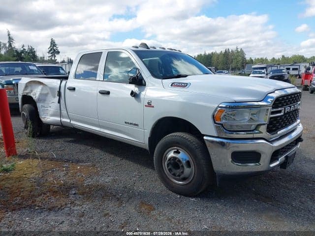 2022 RAM 3500 TRADESMAN 4X4 8' BOX 1