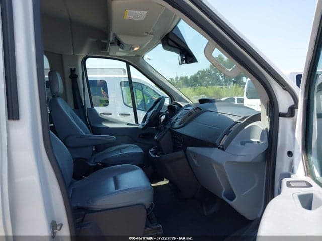 2018 FORD TRANSIT-350 XL 5