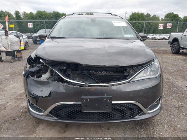 2018 CHRYSLER PACIFICA TOURING L 6