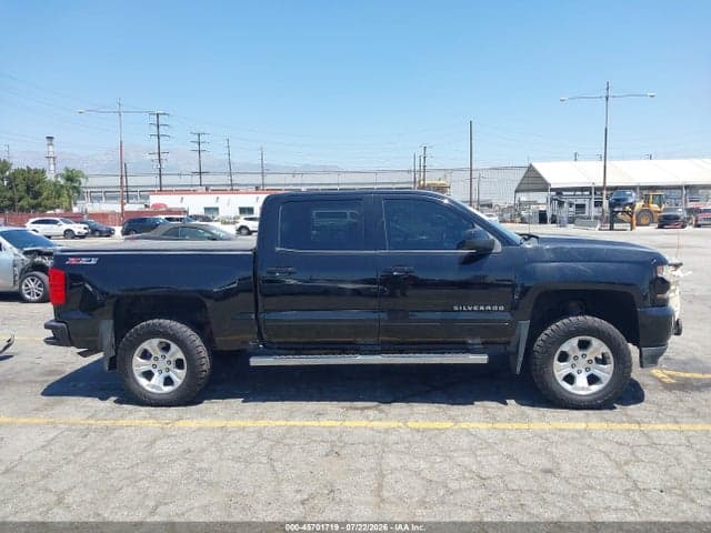 2017 CHEVROLET SILVERADO 1500 2LT 13