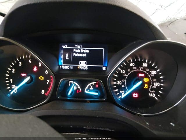 2017 FORD ESCAPE SE 7