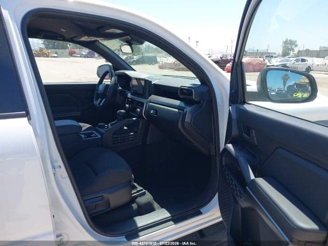 2026 TOYOTA 4RUNNER SR5 5