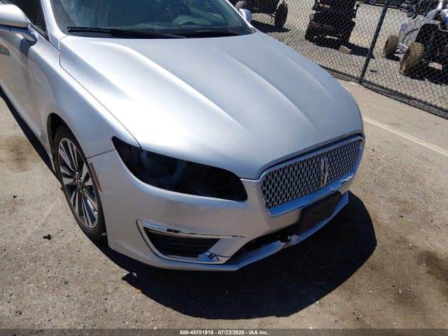 2017 LINCOLN MKZ RESERVE 18