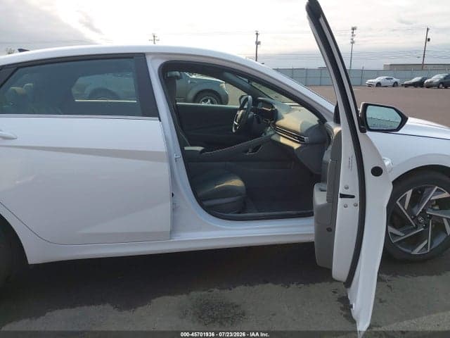 2025 HYUNDAI ELANTRA SEL CONVENIENCE 5