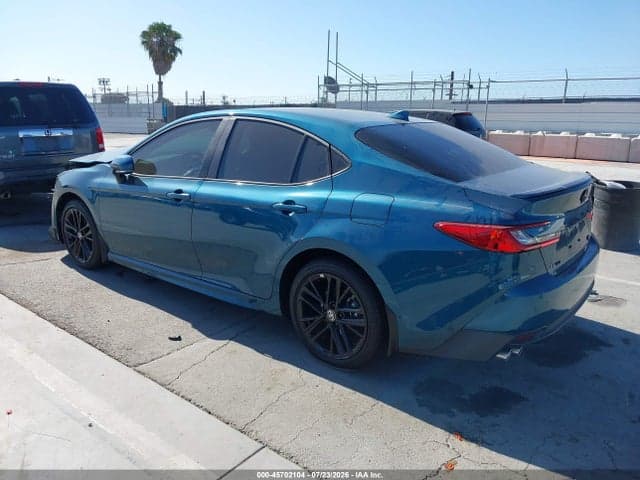 2026 TOYOTA CAMRY SE 3