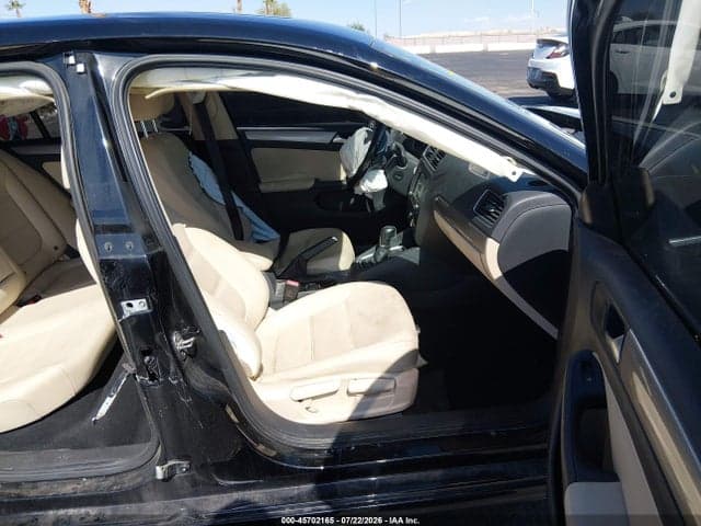 2017 VOLKSWAGEN JETTA 1.4T SE 5