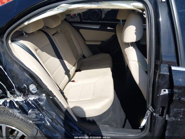 2017 VOLKSWAGEN JETTA 1.4T SE 8
