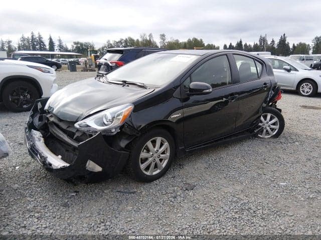 2017 TOYOTA PRIUS C TWO 2