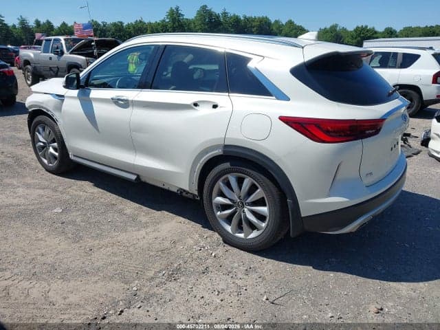 2020 INFINITI QX50 LUXE AWD 3