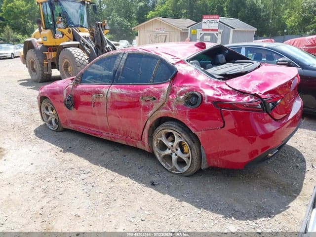 2020 ALFA ROMEO GIULIA TI SPORT AWD 3