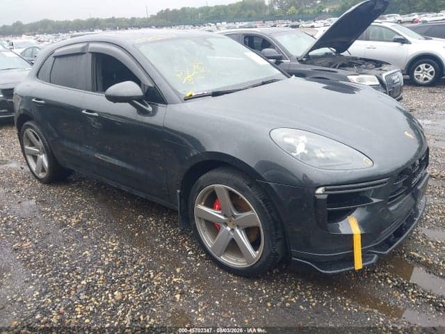 2019 PORSCHE MACAN S 1
