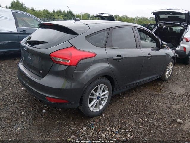 2018 FORD FOCUS SE 4