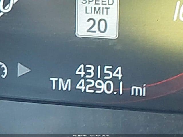 2019 VOLVO XC60 T6 MOMENTUM 7