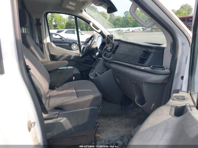 2020 FORD TRANSIT-150 5