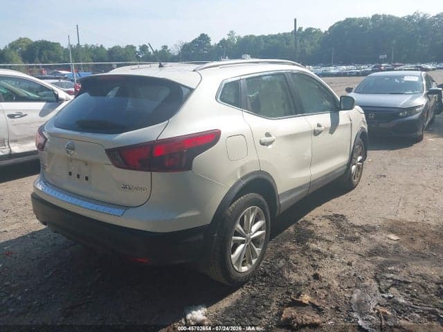 2018 NISSAN ROGUE SPORT SV 4