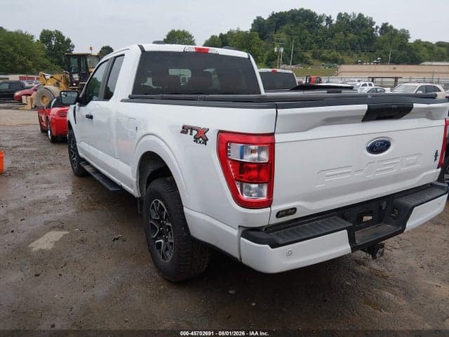 2023 FORD F-150 XL 3