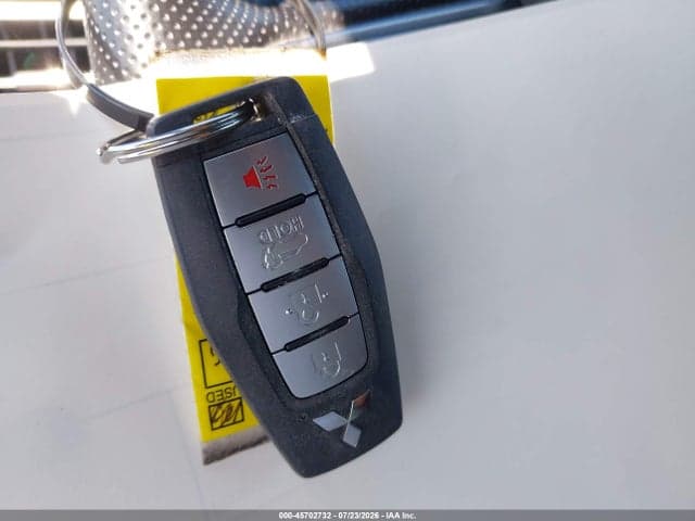 2022 MITSUBISHI OUTLANDER SEL 2.5 S-AWC/SEL LAUNCH EDITION S-AWC/SEL SPECIAL EDITION S-AWC 11