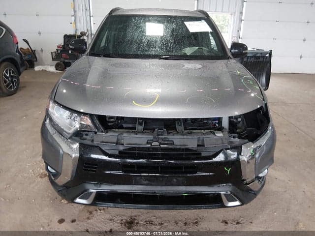 2019 MITSUBISHI OUTLANDER LE 12