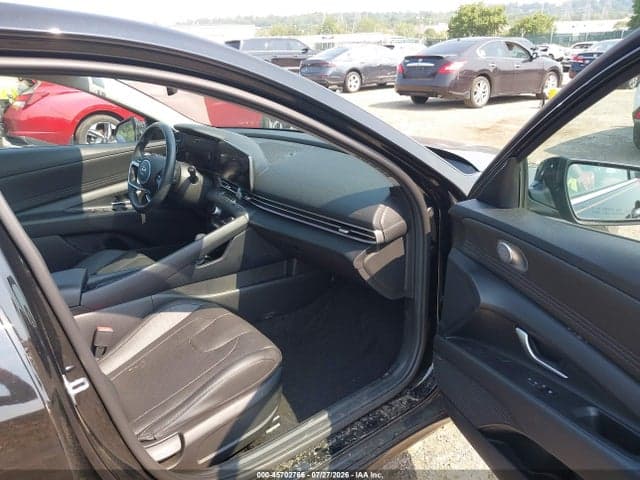 2023 HYUNDAI ELANTRA LIMITED 5