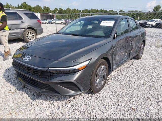 2024 HYUNDAI ELANTRA SEL 2