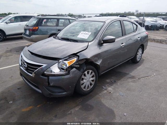 2017 NISSAN VERSA 1.6 SV 2