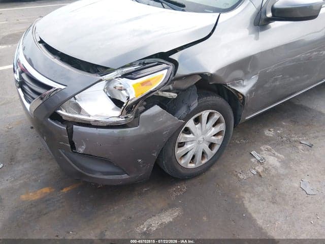 2017 NISSAN VERSA 1.6 SV 6
