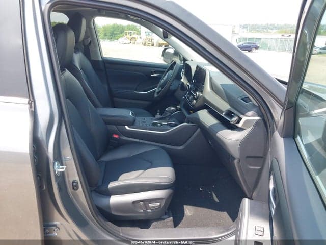 2026 TOYOTA HIGHLANDER HYBRID XLE 5