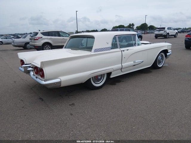 1959 FORD THUNDERBIRD 4