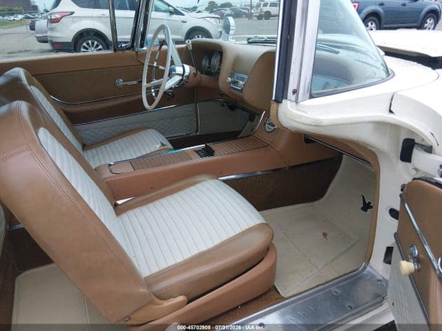 1959 FORD THUNDERBIRD 5