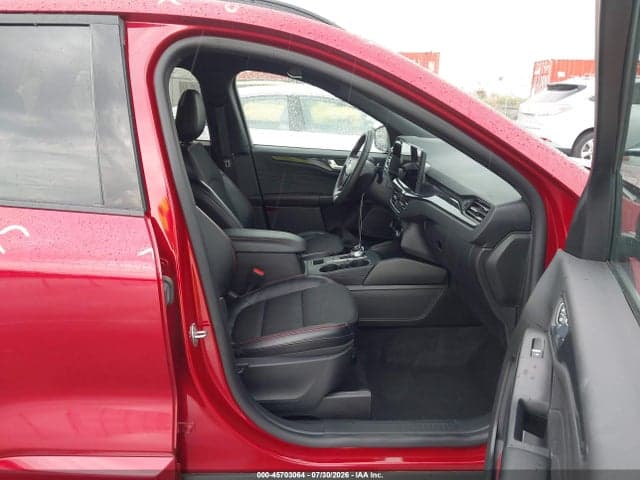 2024 FORD ESCAPE ST-LINE 5