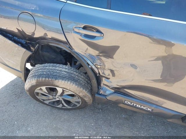 2021 SUBARU OUTBACK LIMITED 6