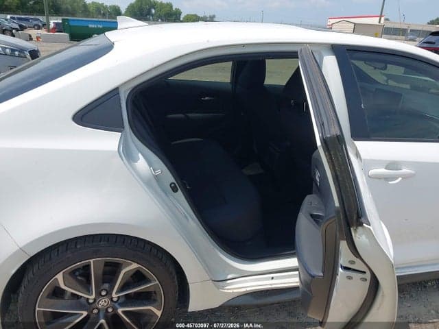 2021 TOYOTA COROLLA SE 8