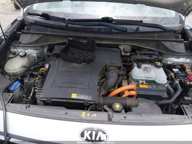2017 KIA NIRO EX 10