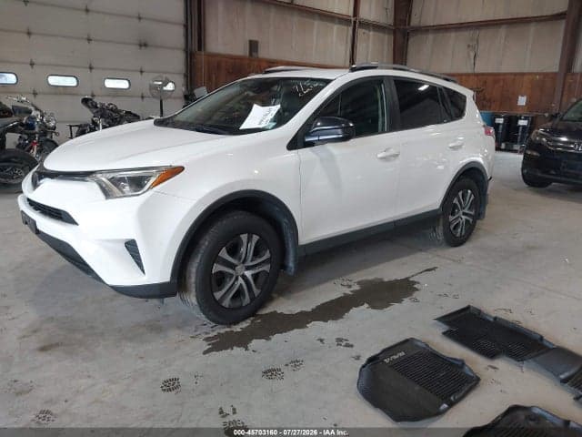 2018 TOYOTA RAV4 LE 2