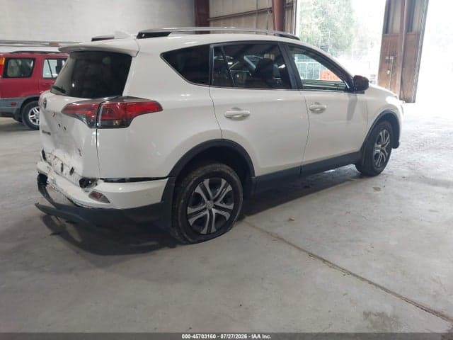 2018 TOYOTA RAV4 LE 4