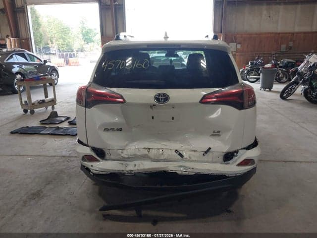 2018 TOYOTA RAV4 LE 6