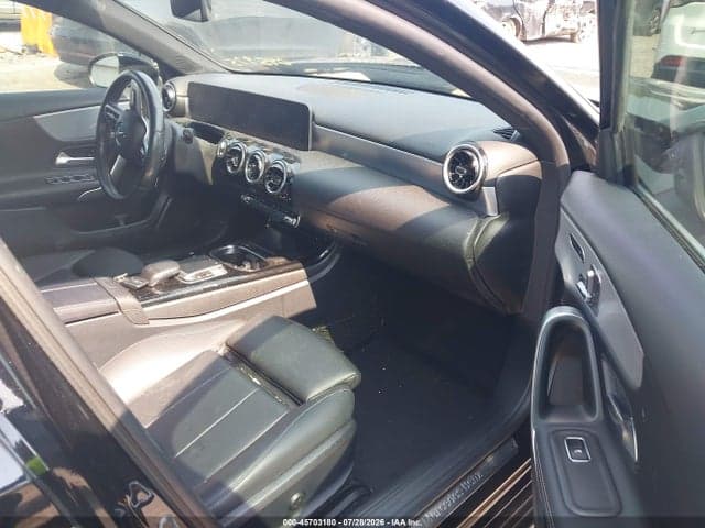 2020 MERCEDES-BENZ A 220 4MATIC 5