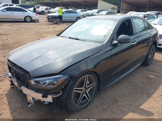 2025 MERCEDES-BENZ C 300 2