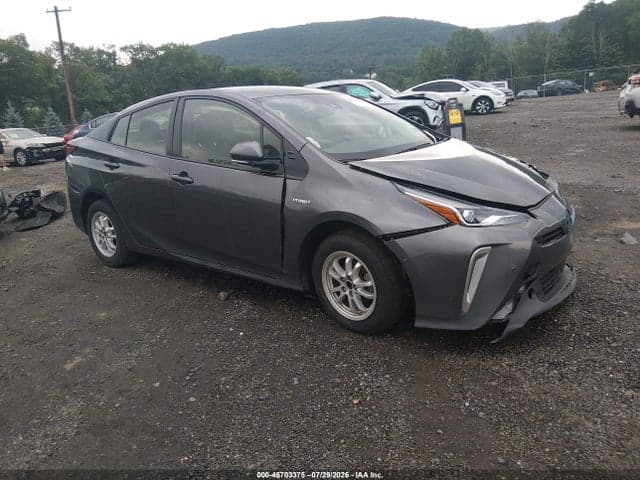2020 TOYOTA PRIUS XLE AWD-E 1