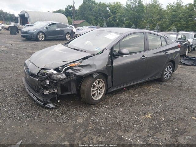 2020 TOYOTA PRIUS XLE AWD-E 2