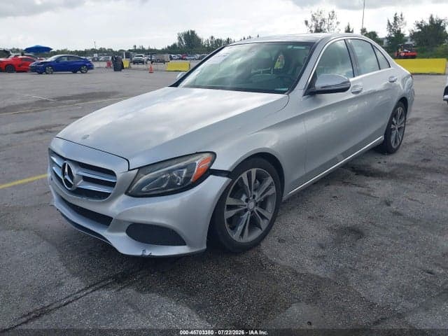 2017 MERCEDES-BENZ C 300 2